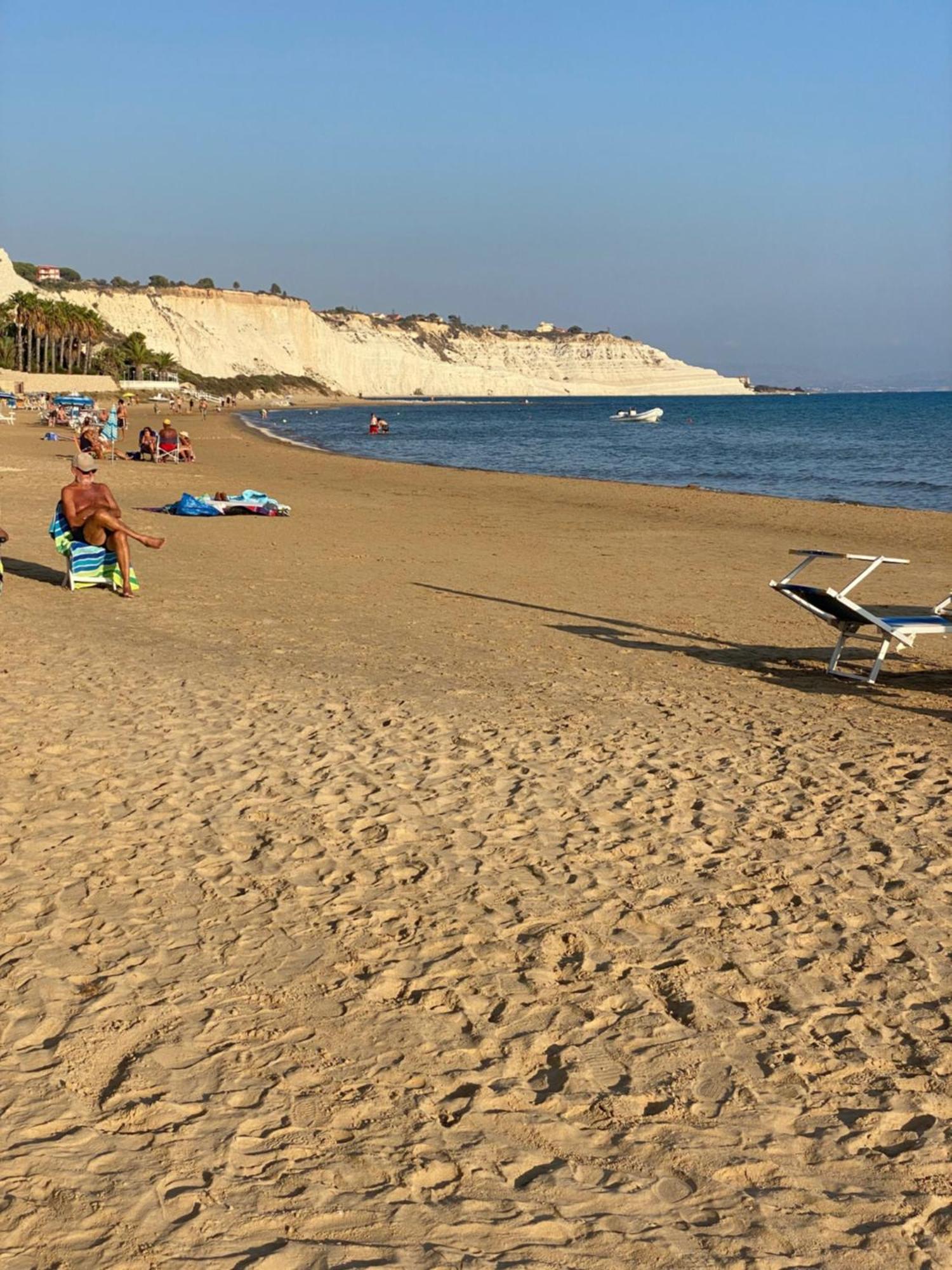 Casa Vacanza Scala Dei Turchi 레알몬테 외부 사진