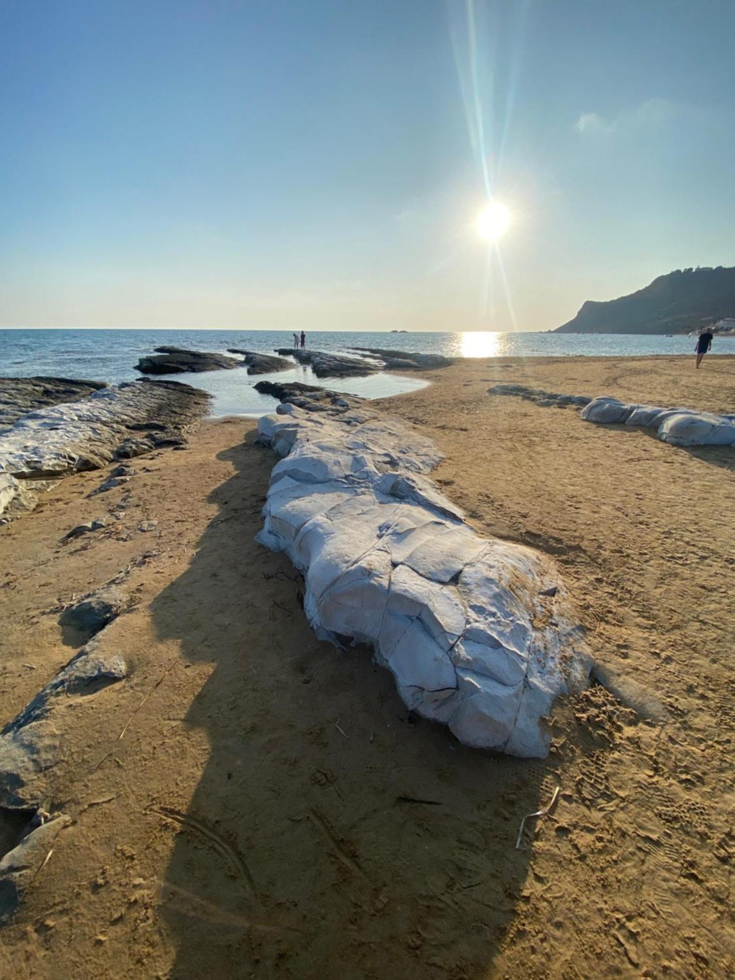 Casa Vacanza Scala Dei Turchi 레알몬테 외부 사진