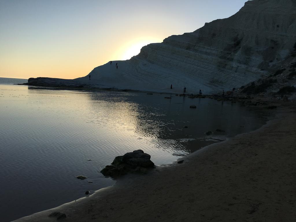 Casa Vacanza Scala Dei Turchi 레알몬테 외부 사진